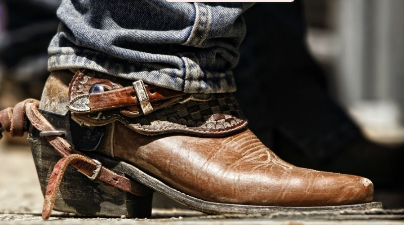 Pros and Cons of Cowboy Boots for Motorcycle Riding